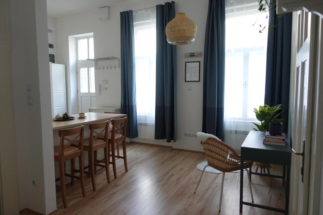 Bpr Pastellion Art Home In Buda ブダペスト エクステリア 写真